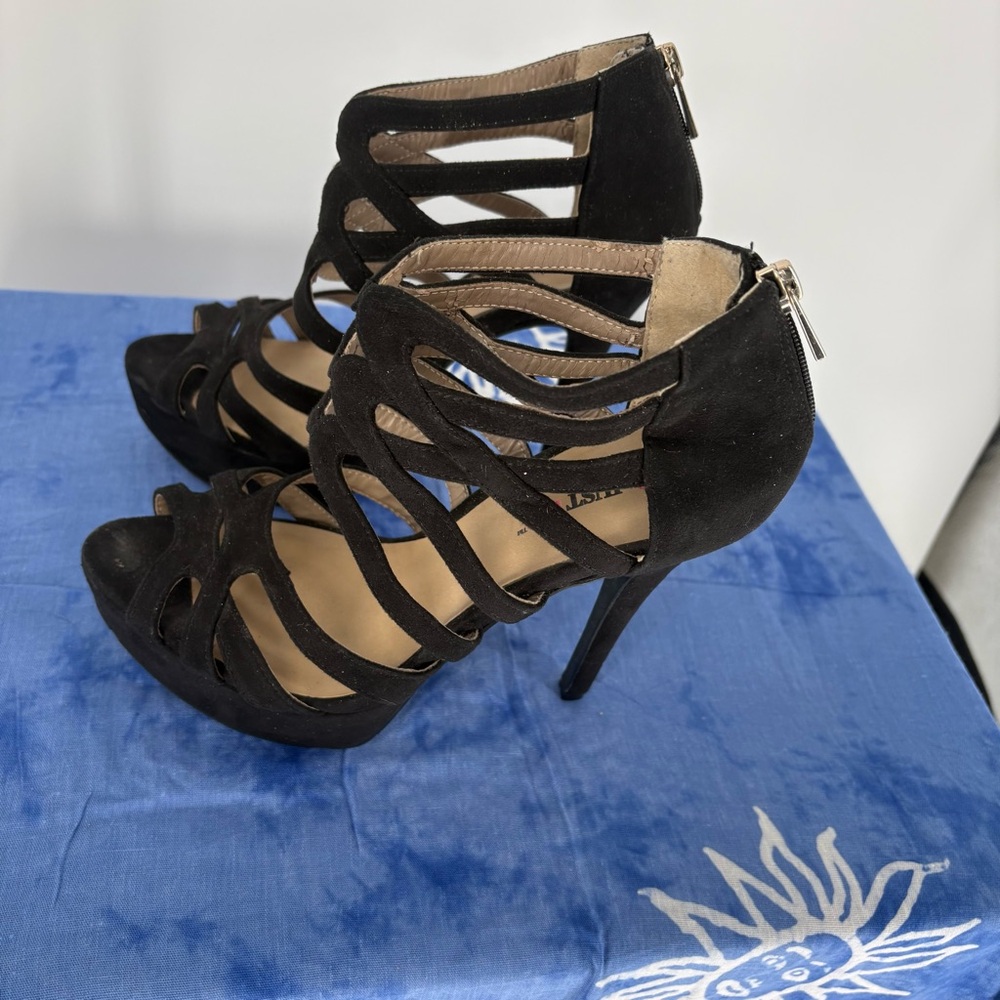 Just Fab Elegant Suede Black Strappy Heels. Size 8.5